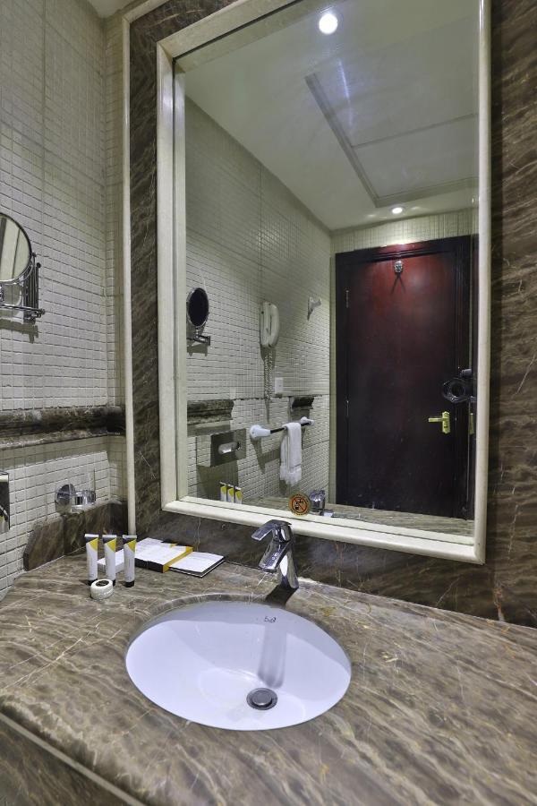 Oyo 335 Manazil Al Ain Grand Hotel Mecca Exterior photo